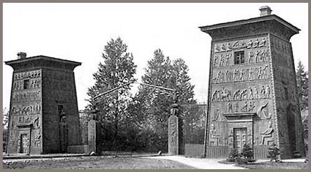 Egyptian Gate of Tsarskoe Selo