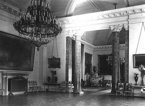 View of the Semi-circular Hall in the Alexander Palace