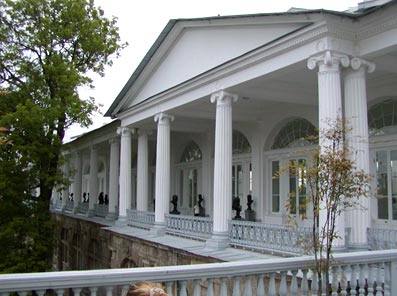 Side View of the Gallery