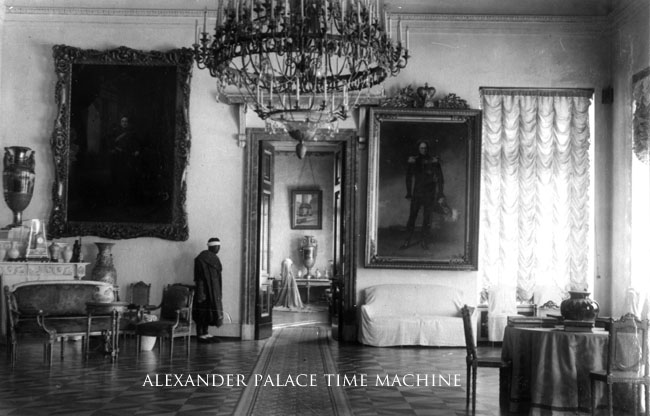 View of the Portrait Hall in the Alexander Palace