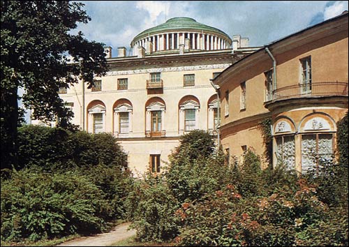 View of Pavlovsk Palace